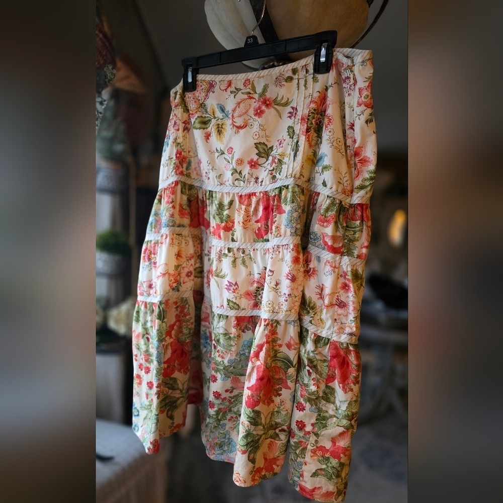 Bandolino Multicolor Floral Skirt